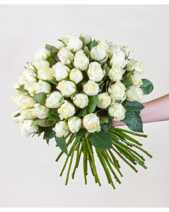 50-White-Roses-Bouquet