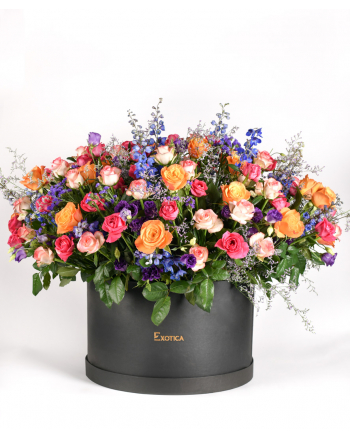 mixed-flowers-in-box