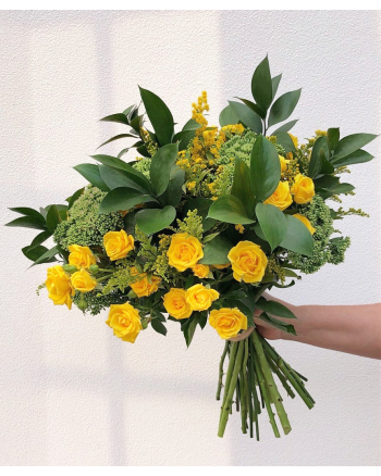 Yellow-Poly-Roses-Bouquet